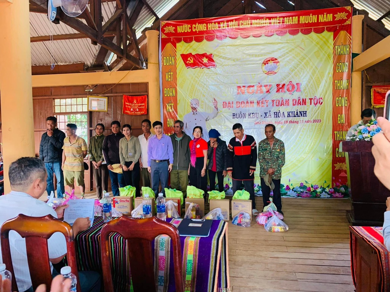 Ngày hội Đại đoàn kết toàn dân tộc tại buôn Kbu, xã Hòa Khánh, thành phố Buôn Ma Thuột  