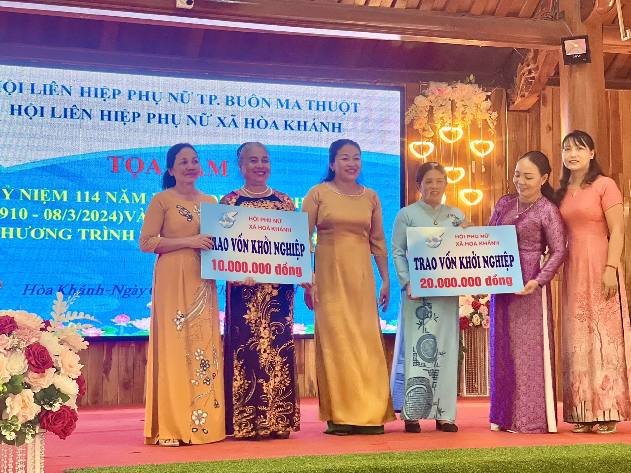 HỘI PHỤ NỮ XÃ HOÀ KHÁNH TỔ CHỨC TỌA ĐÀM KỶ NIỆM 114 NĂM NGÀY QUỐC TẾ PHỤ NỮ 8/3 VÀ 1984 NĂM KHỞI NGHĨA HAI BÀ TRƯNG, PHÁT ĐỘNG VÀ KÝ KẾT THI ĐUA NĂM 2024